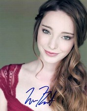 Emma Dumont Signed Autographed 8x10 Photo THE GIFTED Actress COA