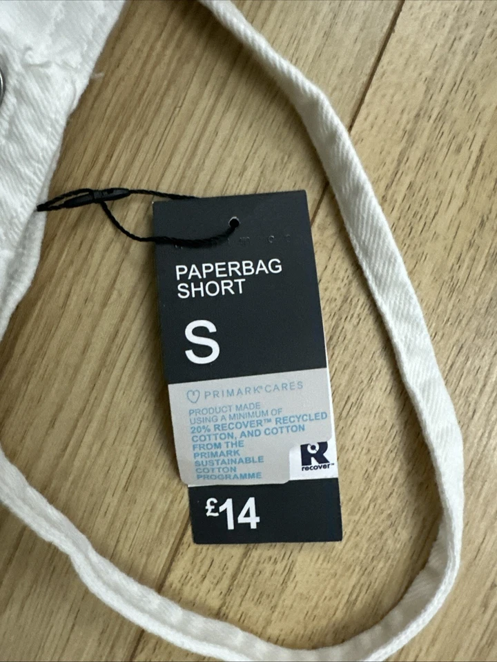 BNWT Primark White Cotton Denim Paperbag Shorts With Tie Belt Size Small UK 8 - Image 2 of 4