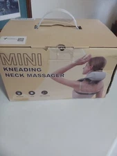 Mini Kneading Neck Massager Wireless Heat 5D Kneading