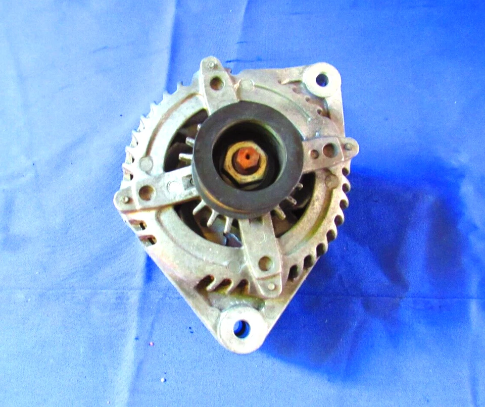 2003-2009 JAGUAR XJ8 XJR VANDEN PLAS XJ XK генератор переменного тока DENSO OEM Б/У  - Изображение 4 из 4