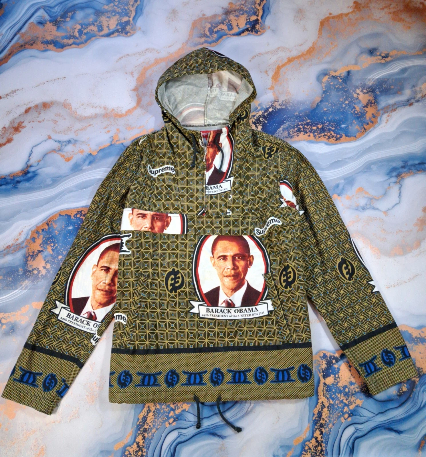 Taille M   Veste à capuche Anorak Supreme x Obama