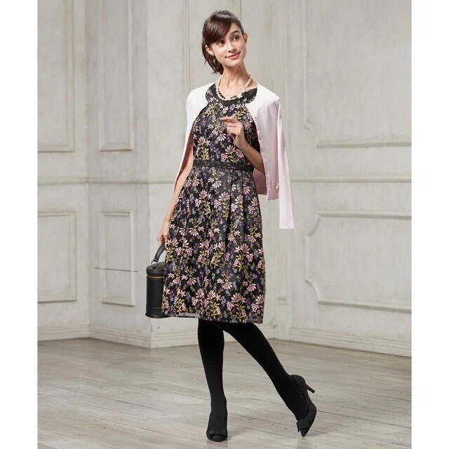 Vestido bordado floral TOCCA LOTUS ROSE preto feminino tamanho 0 /S usado - Imagem 2 de 4