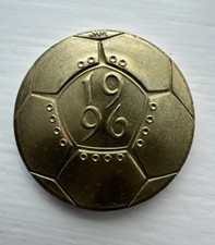 1996 Euro Football £2 Two Pound Coin Unique Dished Coin Uncirculated Condition