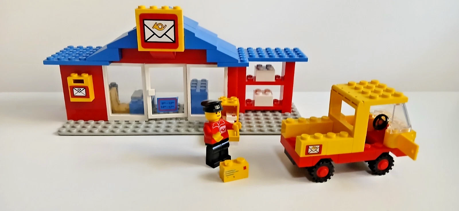 LEGO SET 6362 POST OFFICE UNBOXED WITHOUT INSTRUCTIONS