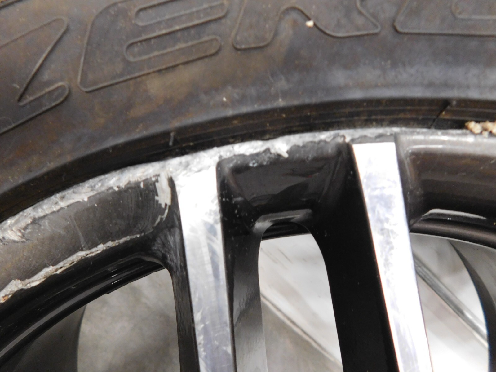 2015 11 12 13 14 16 Ferrari FF OEM 20" Rear Wheel / Tire #2  #7170 KK3