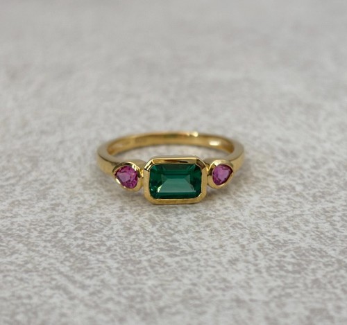 2 Ct Emerald Cut Simulated Emerald Bezel Set Wedding Ring 14k Yellow Gold Plated - Picture 5 of 11
