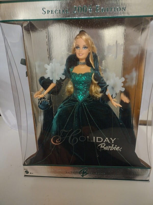 2004 Special Edition Holiday Barbie, original unopened box