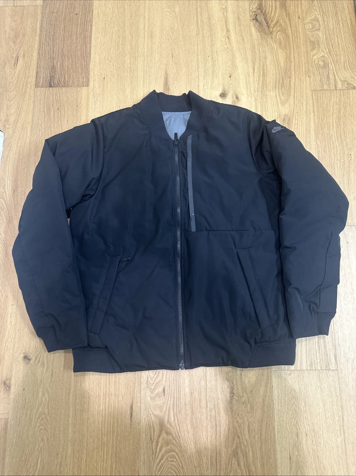 Nike Downtown 550 Reversible Black/Cool Grey Bomber Down Jacket  Men Size L image 1