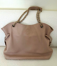 Tory Burch Women s Muted Pink Leather Pebble Shoulder Bag Gold Chain Strap