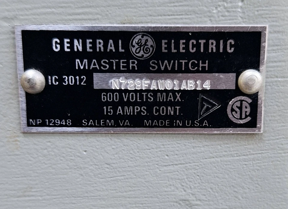 General Electric IC 3012 N729FAW01AB14 Master Switch 600V 15A - Image 2 of 4