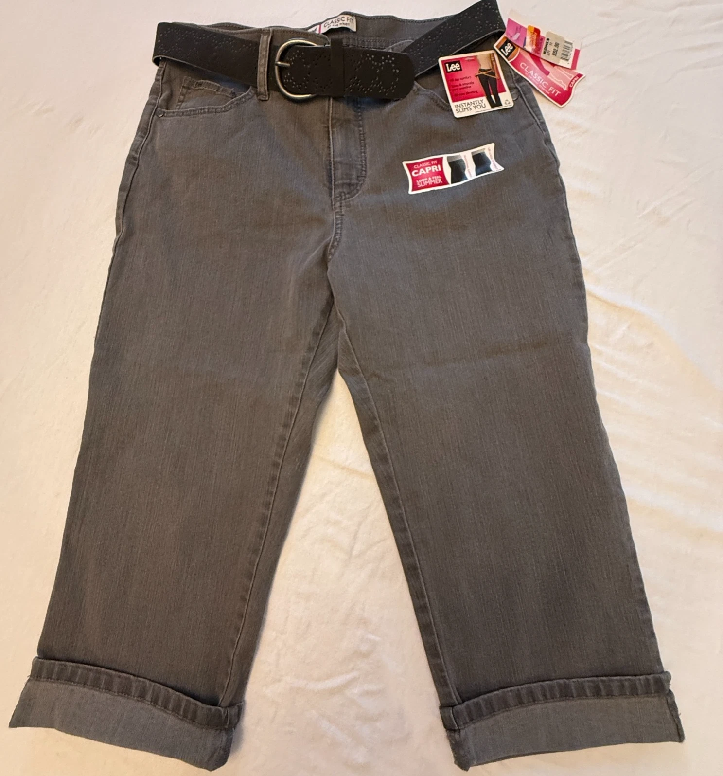 Lee Slimming Capri Gray w/Belt Womens Size 8 NWT (A16-18)
