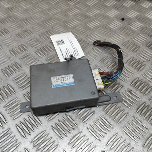 Unidad de control de suspensión MITSUBISHI 3000 GT Coupé MB629056 3.0 P 1990 28884819 - Imagen 1 de 9