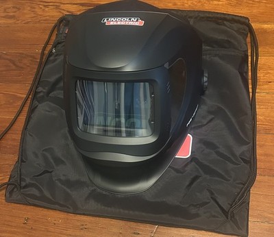 Lincoln Electric K3540-3 Viking 3250D FGS Auto Darkening Welding Helmet - Black