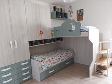 Cameretta con soppalco per due bambini