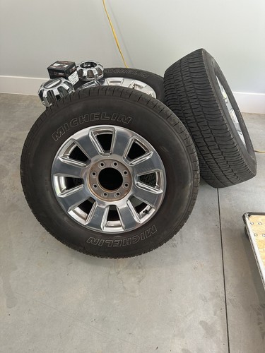 F-250 Platinum Super Duty Michelin LTX AT2 275/65R20 8-Nut Tire and Rim ...