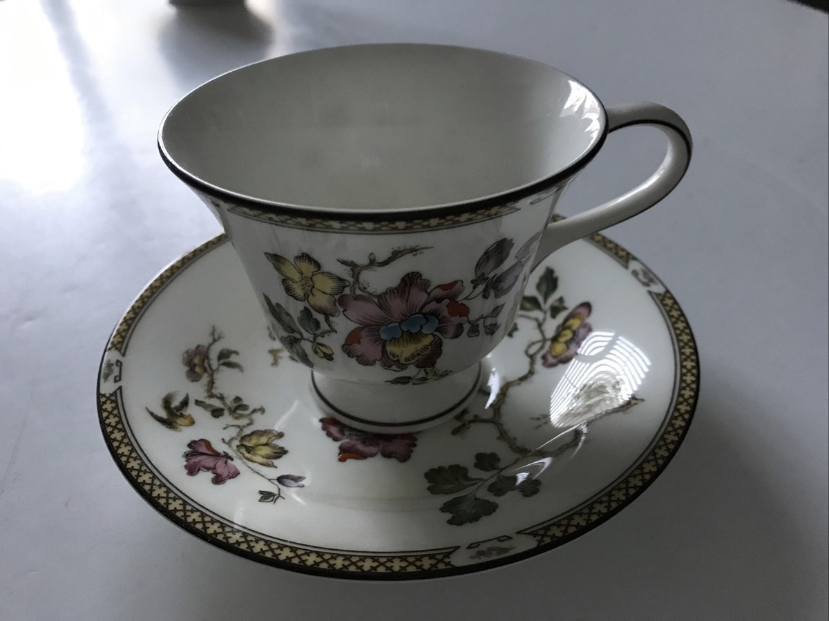 Wedgwood Swallow England Floral Footed Tea Coffee Cup Wedgwood Swallow England Floral Footed Tea Coffee Cup
