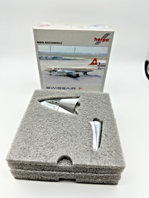 Convair コンベア440 ヘルパ　1/200 飛行機 Amazon.co.jp: Convair コンベア 440 Herpa 1/200 飛行機