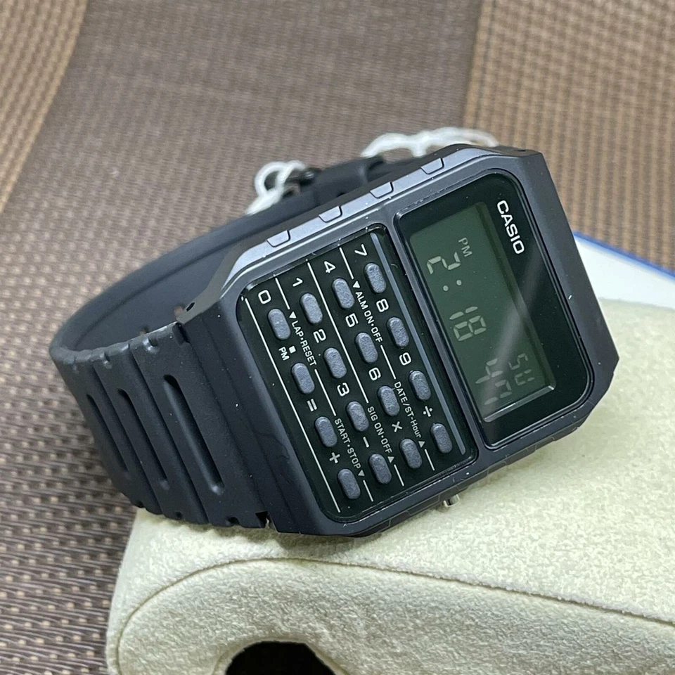 Casio CA-53WF-1B Orologio digitale con calcolatrice della banca dati a... - Immagine 4 di 4