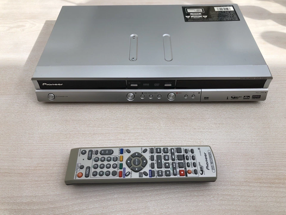 Pioneer DVD Recorder DVR-530H-S mit 500GB Festplatte und Fernbedienung