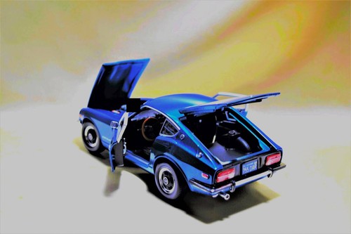 Maisto 1/18 Datsun 240Z 1971 Diecast Model Rare Collection - Picture 9 of 10
