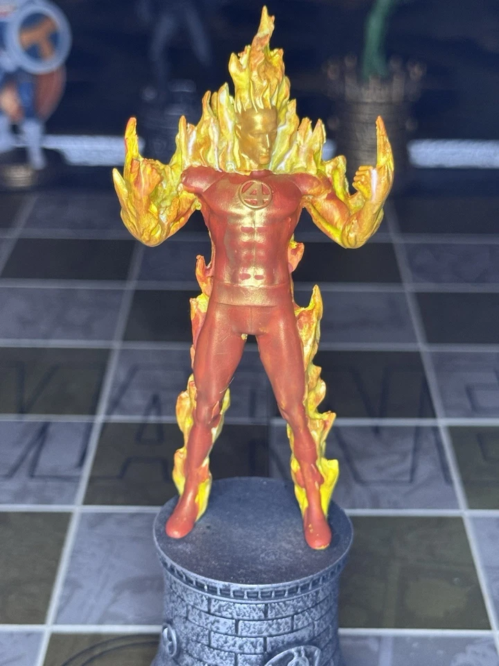 Juego de ajedrez Eaglemoss Marvel - 19 piezas + tablero - héroes y villanos pintados a mano (raro) Foto 2 de 4