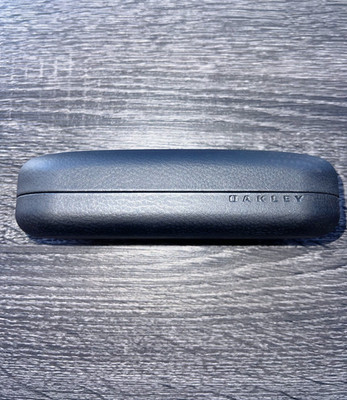 AUTHENTIC BRAND NEW OAKLEY BLACK EYEGLASSES AND SUNGLASSES CASE ONLY (US SELLER)