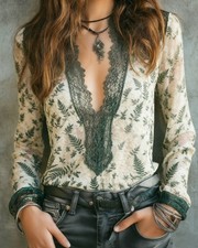 Floral Print Lace V-neck Women's Long-sleeved Casual Shirt