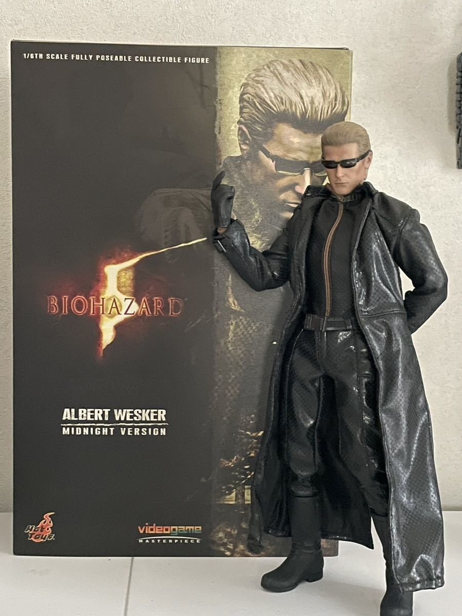 Hot Toys Resident Evil Biohazard 5 Albert Wesker MIDNIGHT Ver 1/6