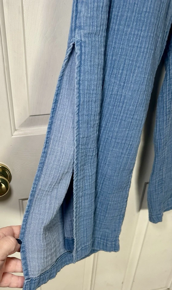 Aerie High Waist Blue Gauze Wide Split Leg Smocked Elastic Waist  Size XL - Image 3 of 4