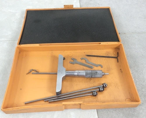 MITUTOYO .001" DEPTH MICROMETER   (G126047-1A (JR) FF-33)