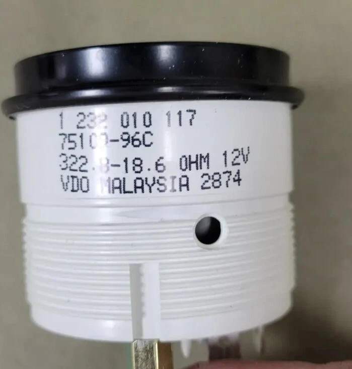 Harley Daidson Touring Fairing Mounted Temperature Gauge OEM Harley 75109-96C - Image 2 of 3