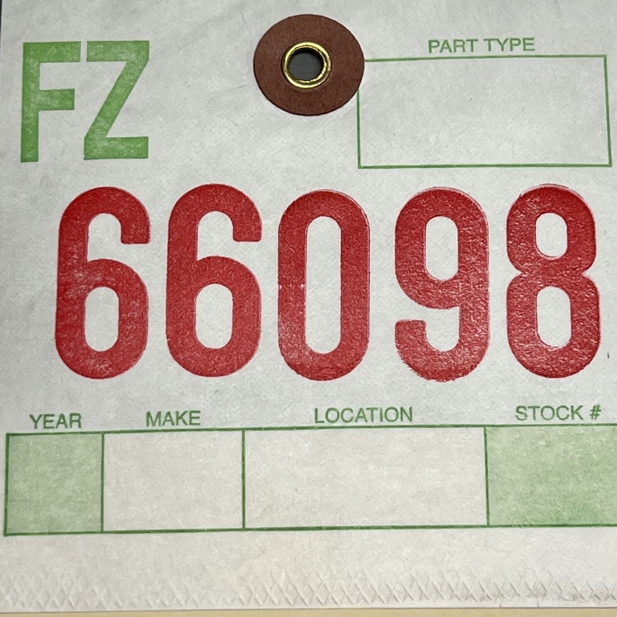 TESLA MODEL Y TRUNK POCKET BRACKET RIGHT 2020 2021 2022 2023 TESLA MODEL Y TRUNK POCKET BRACKET RIGHT 2020 2021 2022 2023