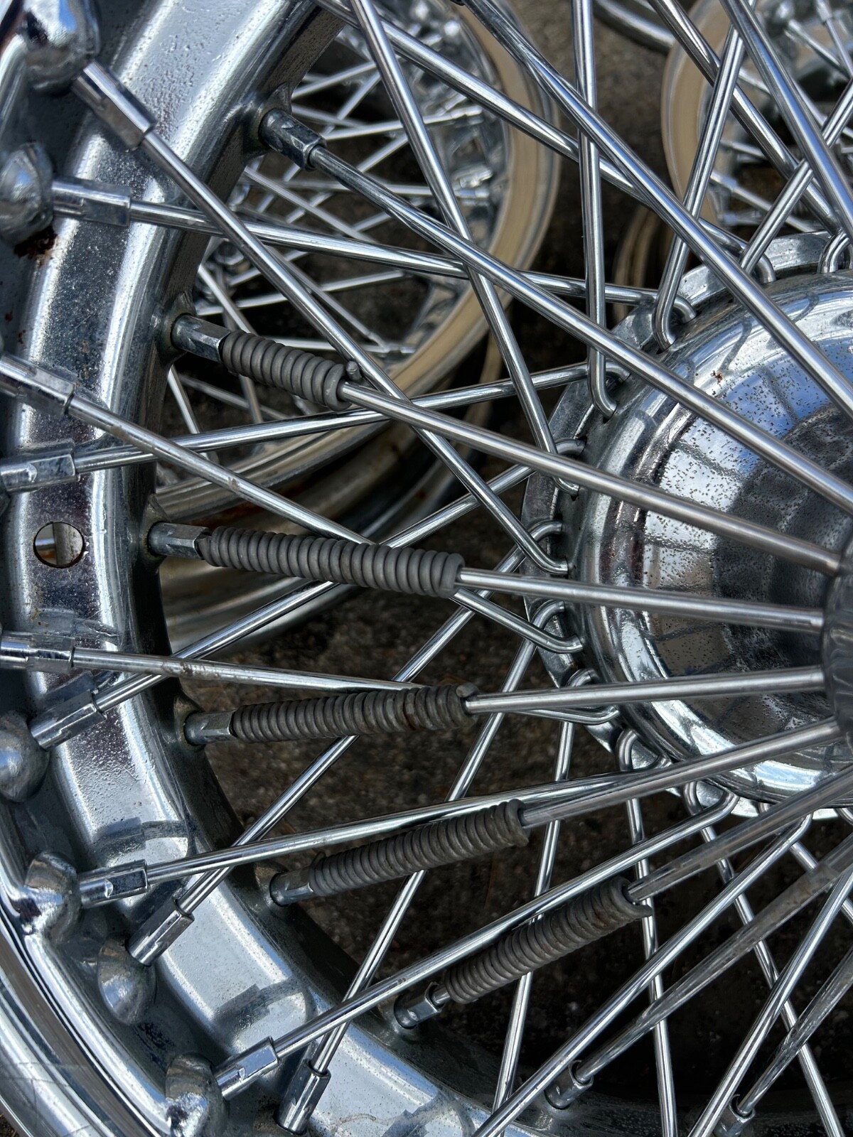 5 borrani wire wheels Bugatti type 57