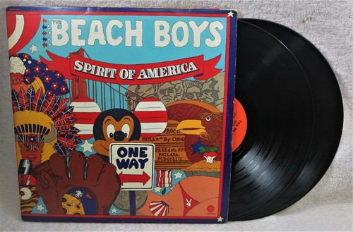record 33 LP Beach Boys Spirit of America Capitol SWBB-11384.Combined shipping