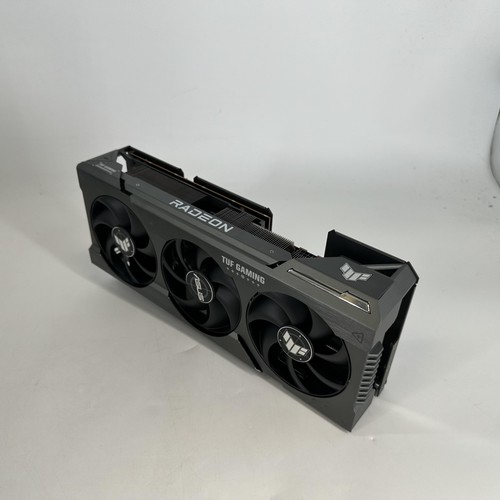 ASUS TUF Gaming OC Radeon RX 7900 XT 20GB - Graphics Card - Excellent Condition - Picture 2 of 7