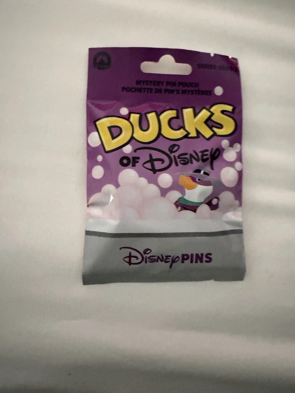 NEW SEALED Disney Parks 2026 Ducks of Disney Series 2 Mystery Pin Pouch (5 Pins)
