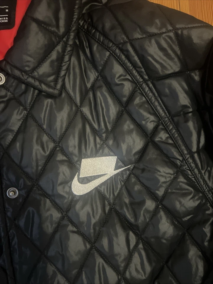Chaqueta Nike Negra Talla M Foto 4 de 4