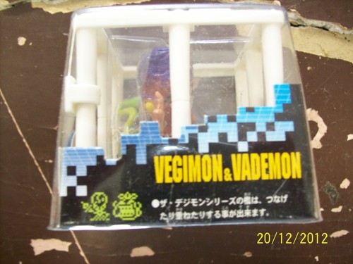 Vegimon & Vademon Digimon in Cage Figure Bandai Japan - Picture 2 of 2