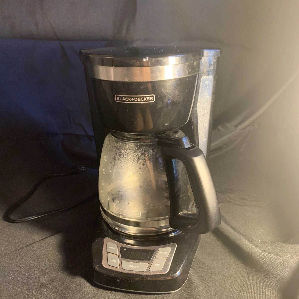 Black+Decker CM1160B 12-Cup Programmable Coffee Maker, Black