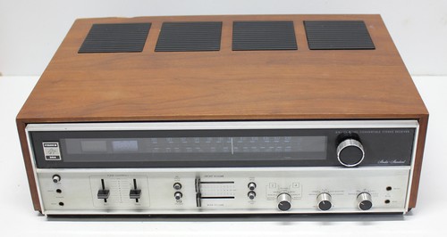 Vintage FISHER 304 Quadraphonic Quad Stereo AM FM Receiver Amplifer Amp HI FI - Picture 2 of 6