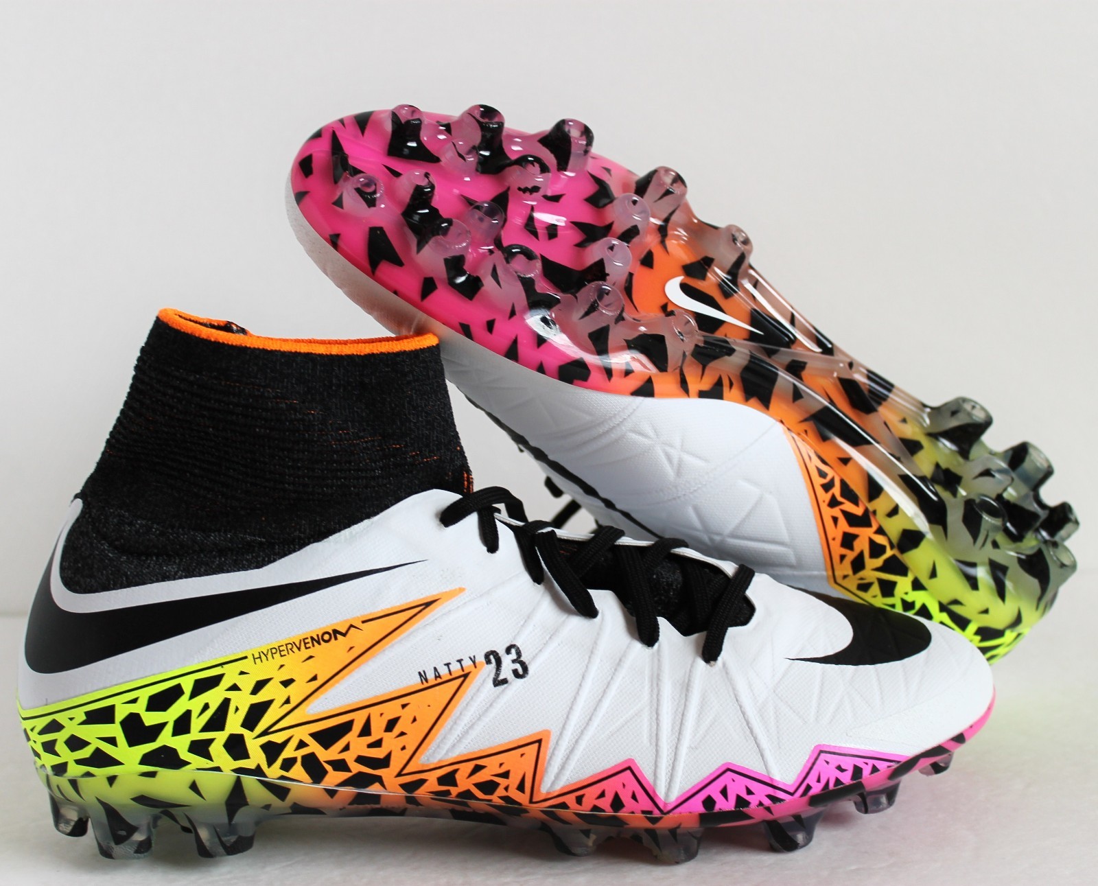 nike hypervenom artificial grass