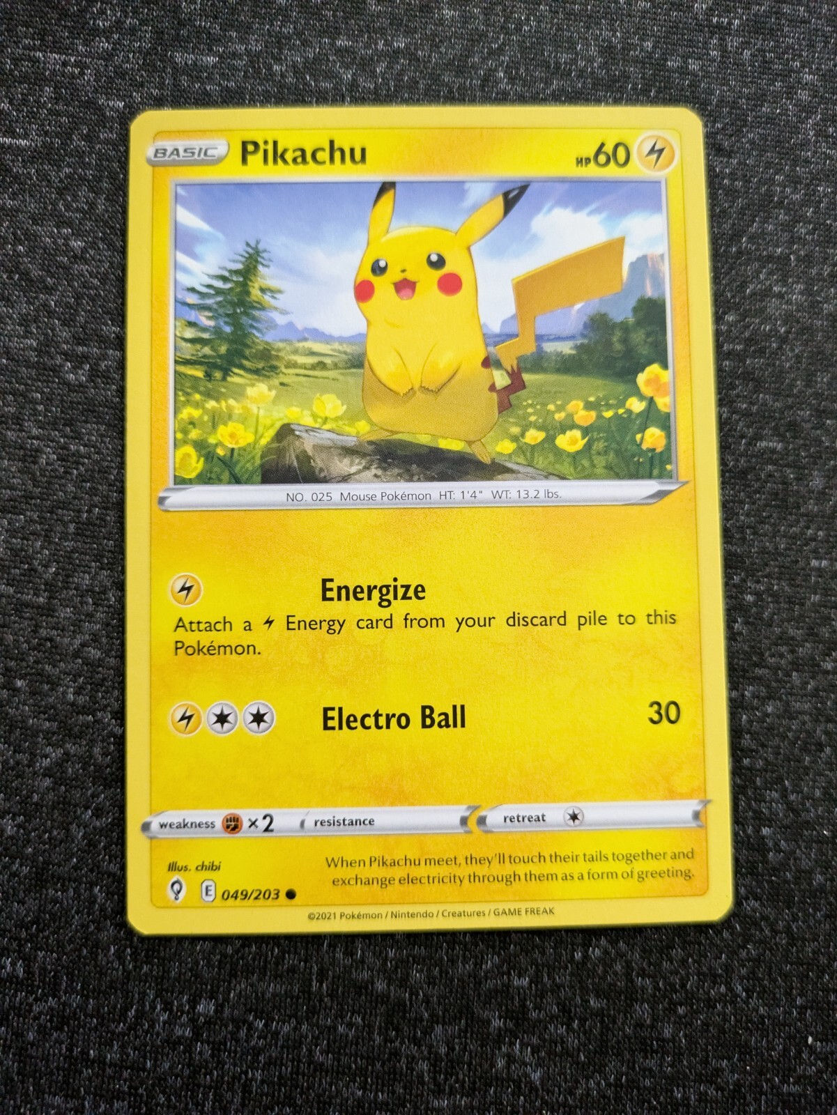 Pikachu 049/203- Evolving Skies- Regular Common- NM/M