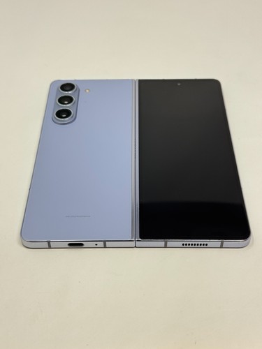 Samsung Galaxy Z Fold5 (SM-F946W) - 256GB Unlocked Phantom Icy Blue - Excellent - 第 5/8 張圖片