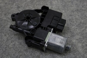 Org Audi A3 Q2 GA VW Golf 7 Facelift Fensterhebermotor 5Q0959811D hinten links