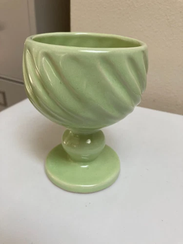 Vintage Hull Pottery USA - Imperial Swirl Pedestal Goblet Green Planter Vase F5