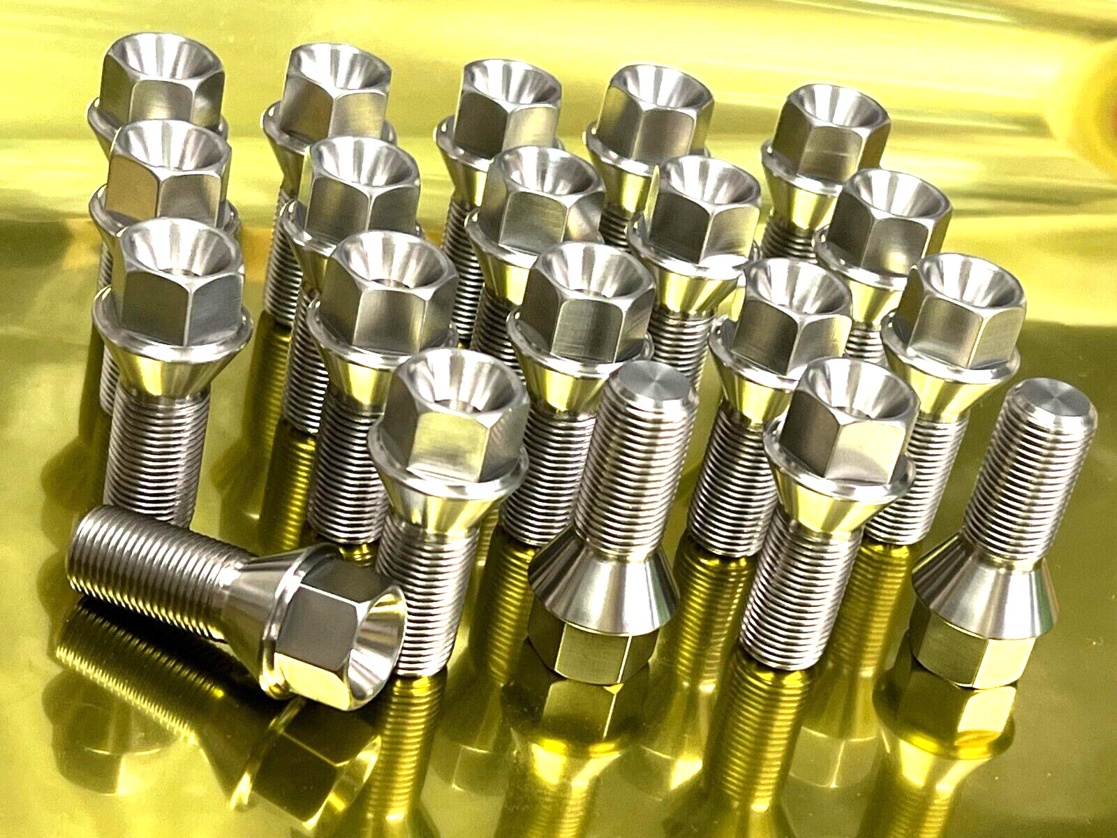 Gr5 Titanium Lug Bolts 12x1.5 28mm 17mm 60 16pcs set Lotus