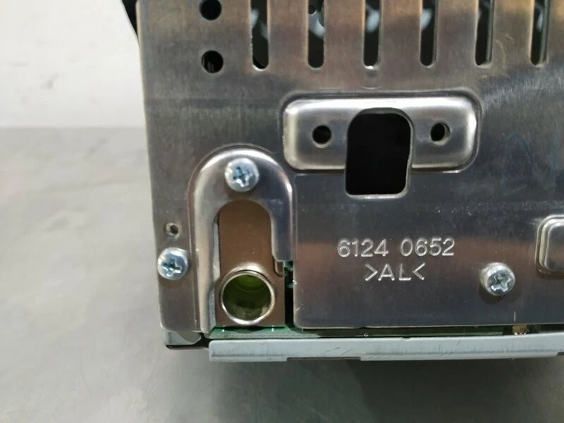 961602Y730TAN sistema audio radio cd para HYUNDAI IX35 (EL LM) 975757 - Imagen 2 de 4