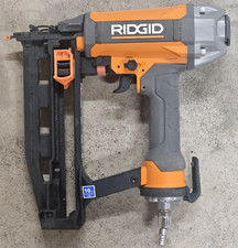 RIDGID Pneumatic 16 Gauge Straight Finish Nailer Model# R250SFF