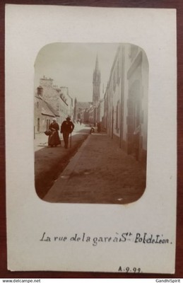 Saint Pol de Léon 1899 - La Rue de la Gare - Photo Card