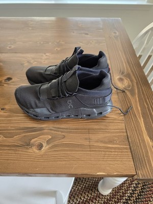On Cloudnova Men s 9 Black/Navy Lace-Up Athletic Sneakers Solid Pattern 